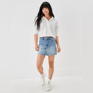 American Eagle Light Denim Skirt Size 4/27W NWT